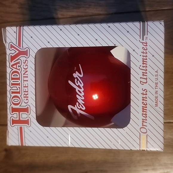 Fender Christmas Bulb Elf playing drums - Picture 2 of 4